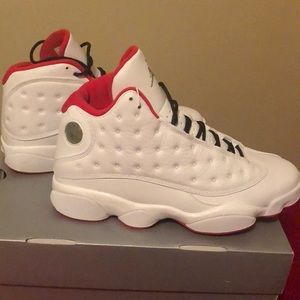 Men Air Jordan Retro 13 “Alternate” size 9